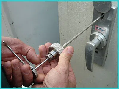 Advanced Locksmith Service Austin, TX 512-434-0359 - 5-lock-opening